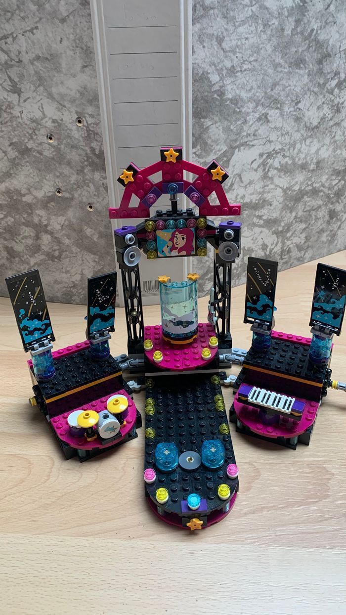 Lego Friends 41105-La scène de la chanteuse - photo numéro 5