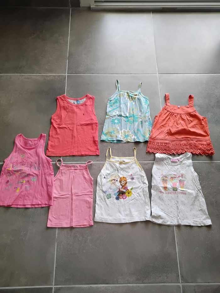 Lot vêtements 5 ans - photo numéro 4