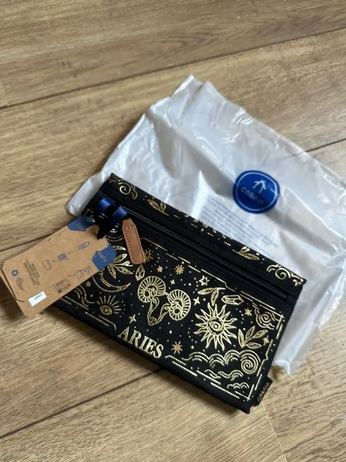 Pochette Cabaïa Aries bélier édition limitée