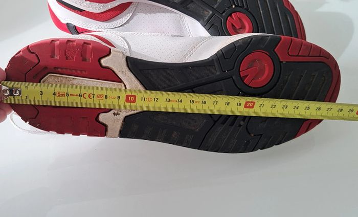 New Balance 550 blanche et rouge - photo numéro 10