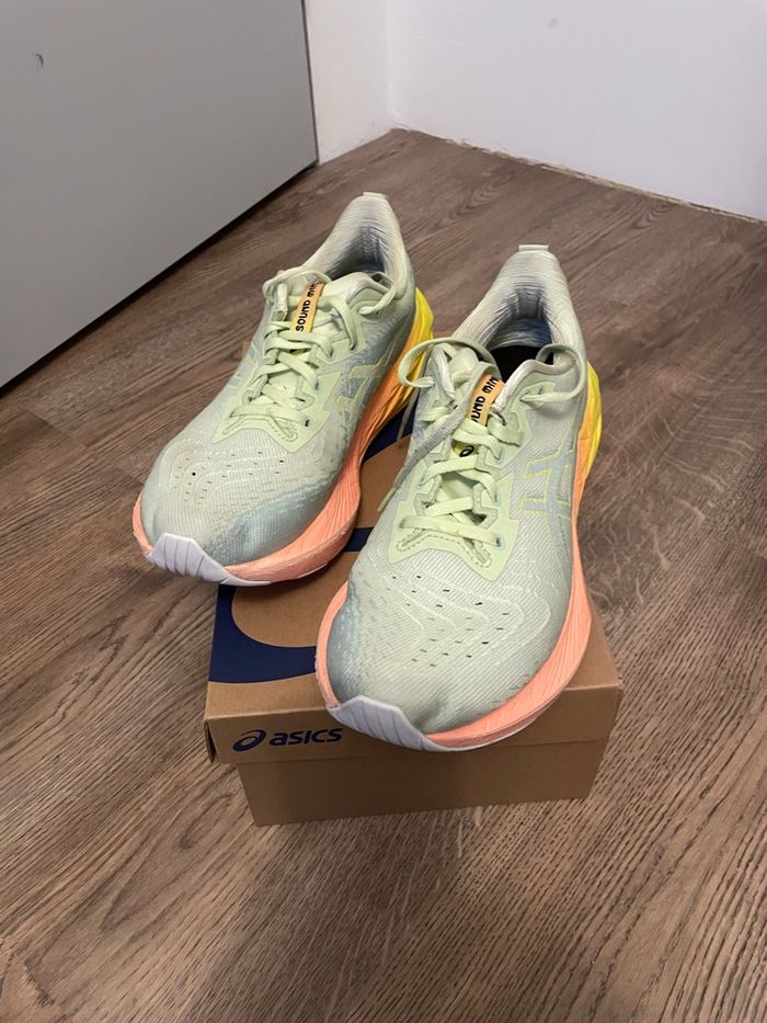 Baskets  asics - photo numéro 2