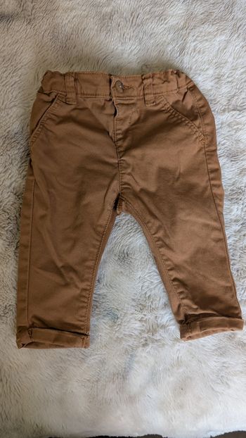 Pantalon Kiabi taille 6 mois 