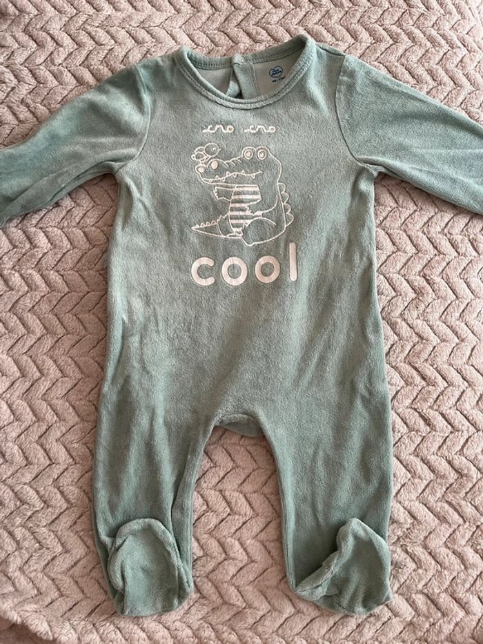 Lot 9 pyjamas - photo numéro 5