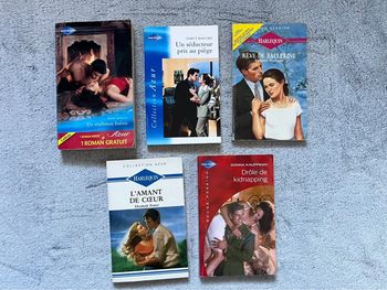 Lot de 5 livres romances