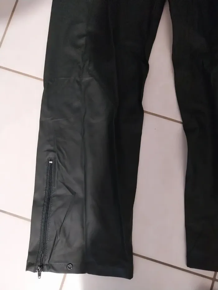 Tenue imperméable - photo numéro 6