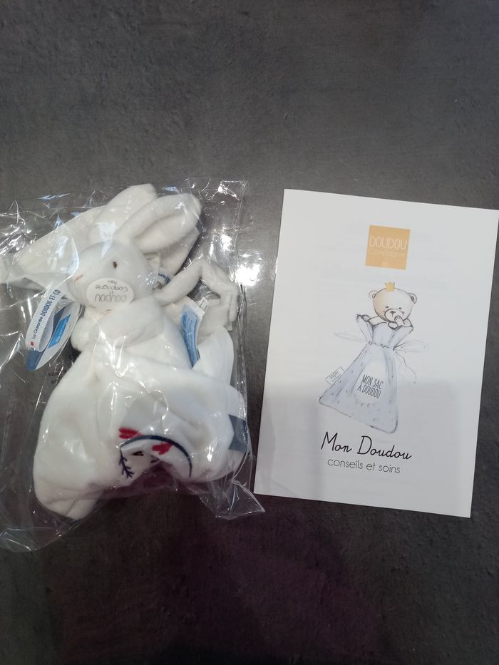 Lapin "Doudou et compagnie" - photo numéro 5
