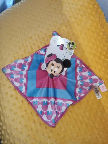 doudou Minnie
