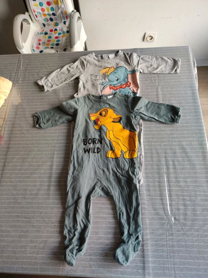 Pyjama léger Dumbo et Roi lion