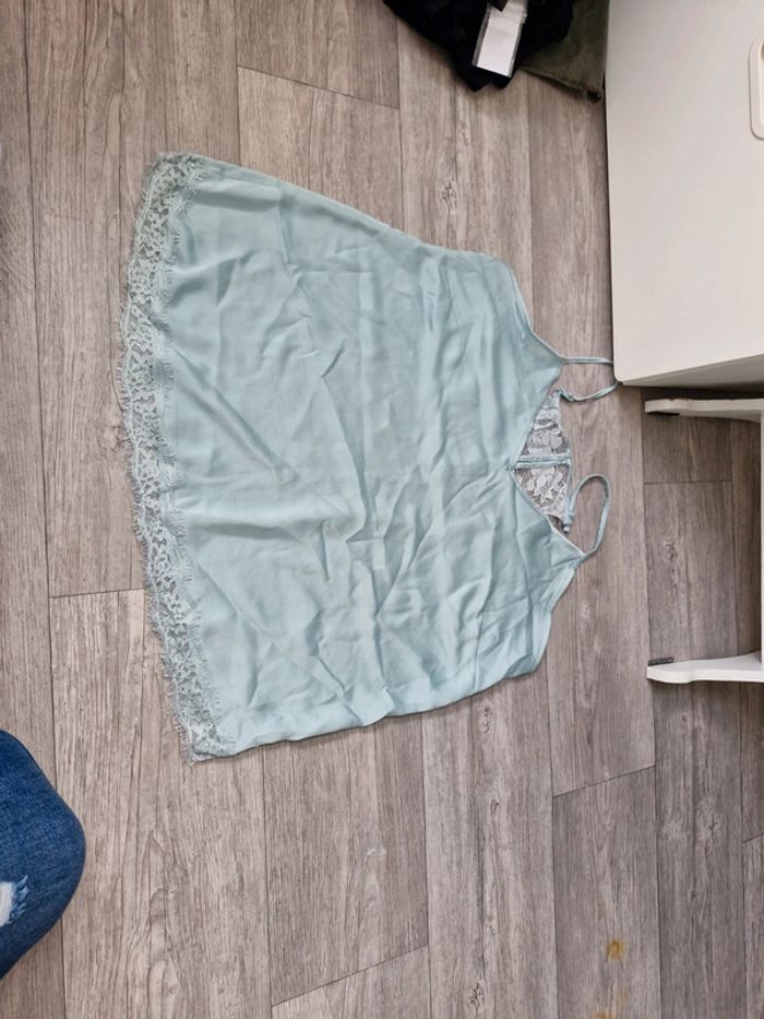 Débardeur avec dentelle