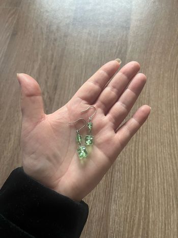 boucles d’oreilles dé