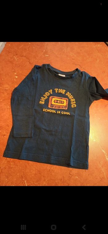 T.shirt garçon taille 3 ans