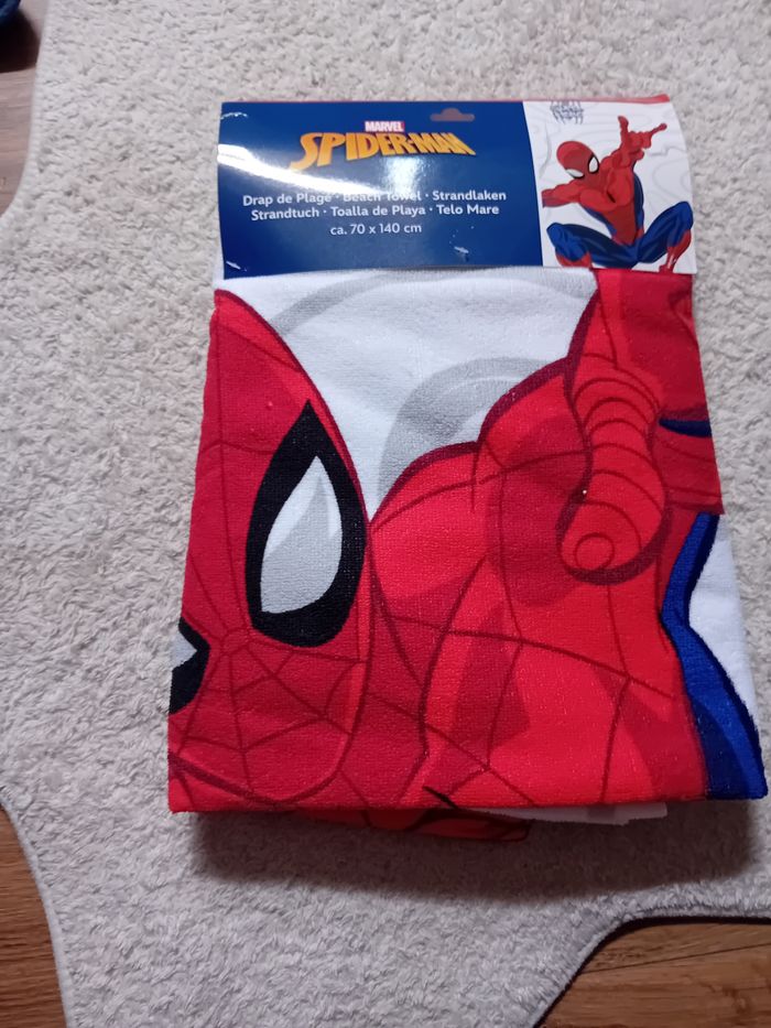 Serviette de bain/plage spiderman - photo numéro 5