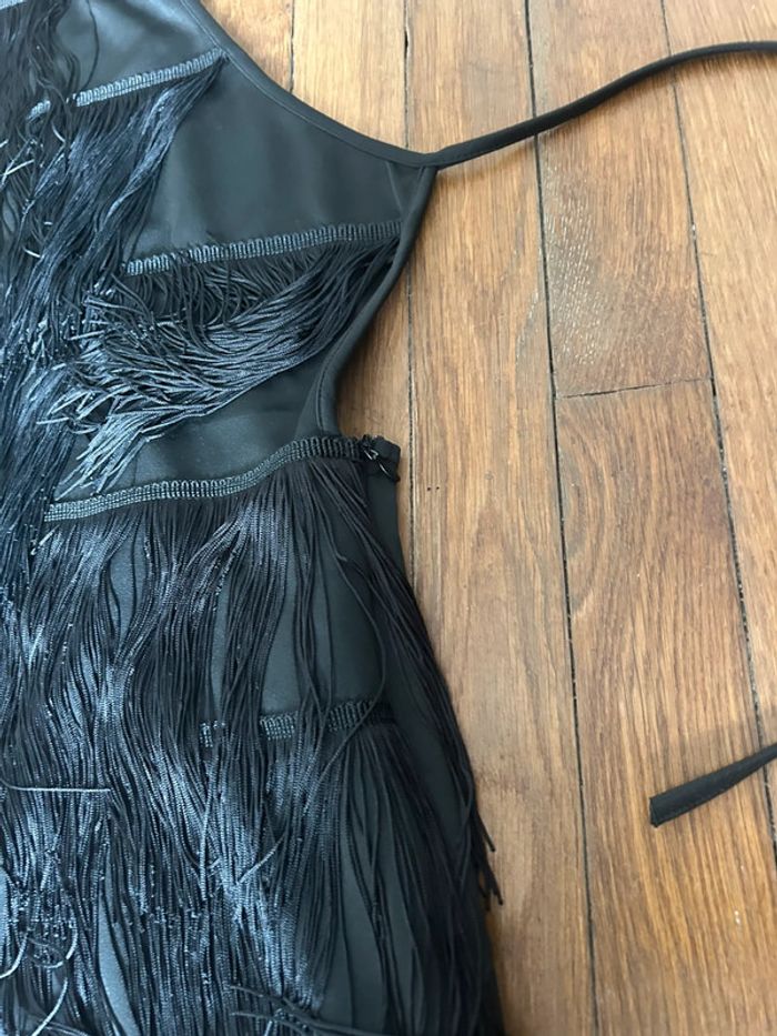 Robe dos nu - photo numéro 3