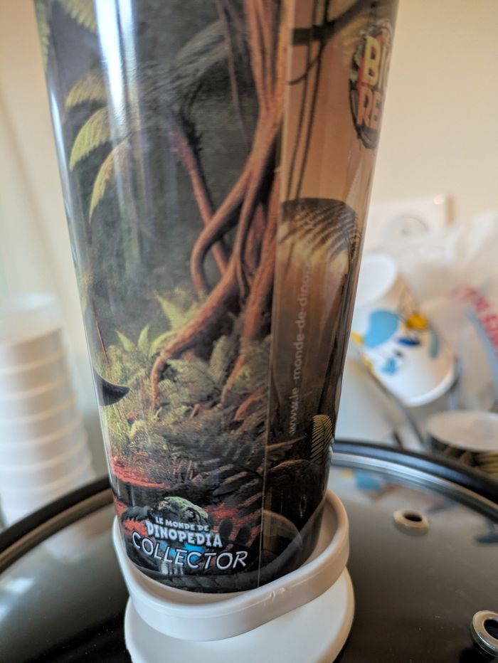 Verre plastique Dinausore - photo numéro 3