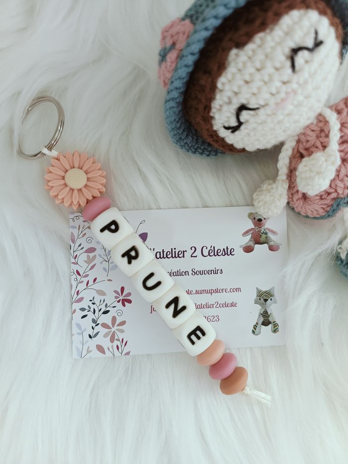 Porte-Clés en silicone fleur rose poudré