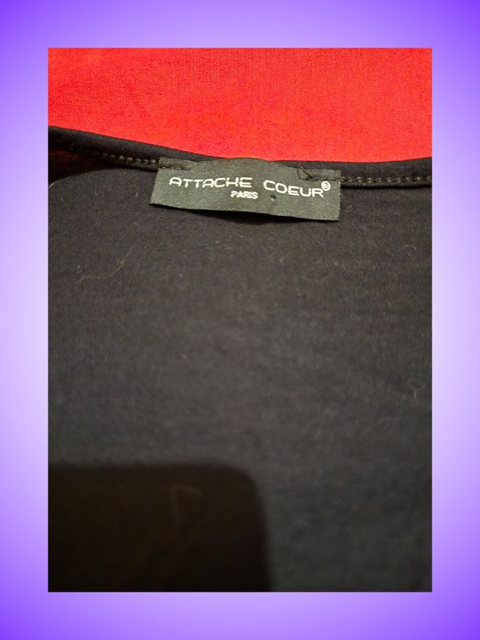 Haut Noir Manches Longues Attache Cœur – Décolleté Cœur & Boucle Décorative – Taille Unique – Très Bon État - photo numéro 3