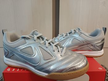 Nike Gato LV8