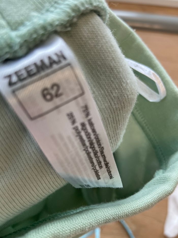 Lot de pantalon à pieds - photo numéro 4