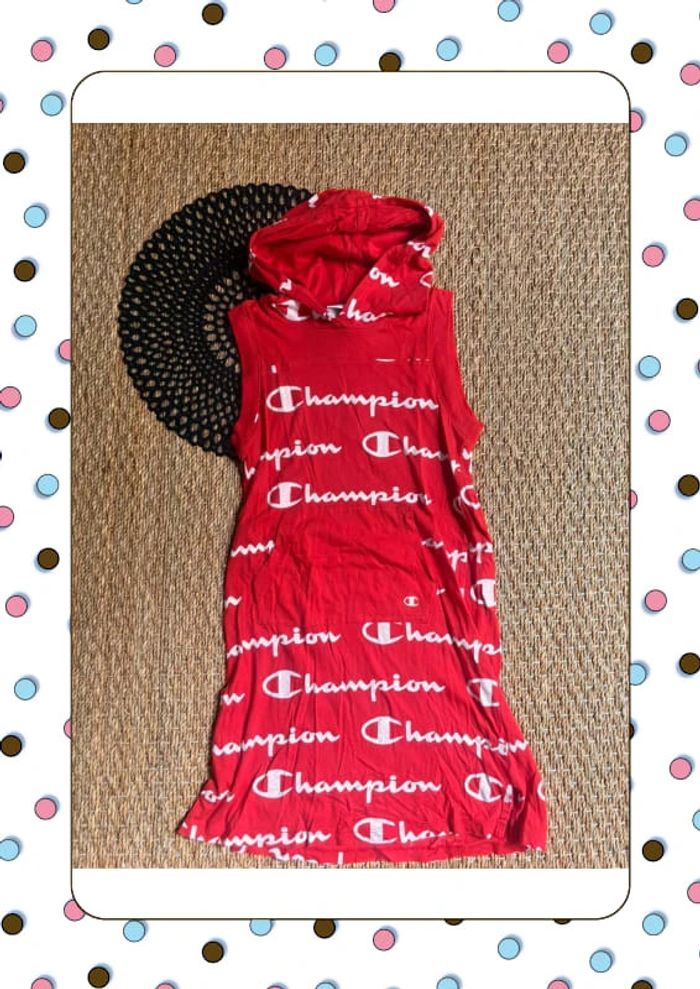 Robe champion logo rouge