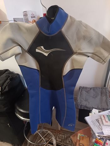 Conbinaison plongée