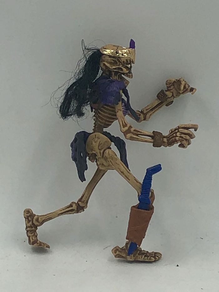 Figurine The Dawn of 31 Days of Toy Terror: Shriek from Skeleton Warriors by Playmates toys 1994 - photo numéro 2