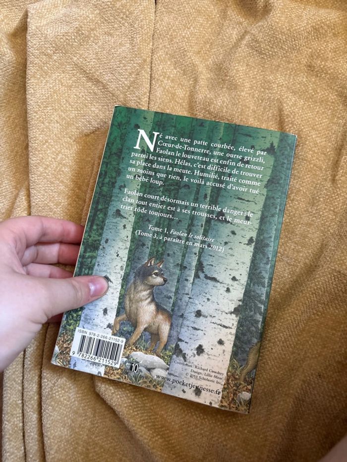 Dans l ombre de la meute - photo numéro 2