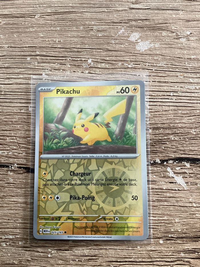 carte Pokémon pikachu reverse 025/165 EV3.5 collection 151 FR neuf sortie de booster