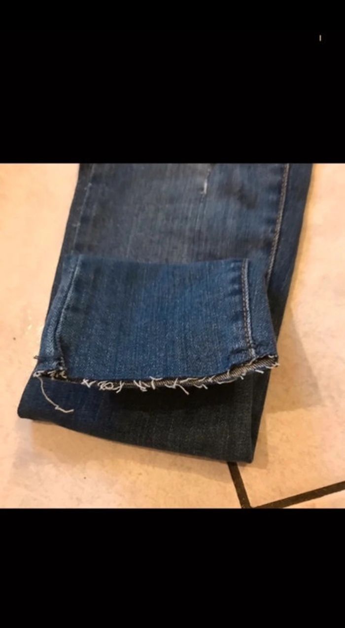 Jean skinny destroy Jennyfer taille 34 - photo numéro 2