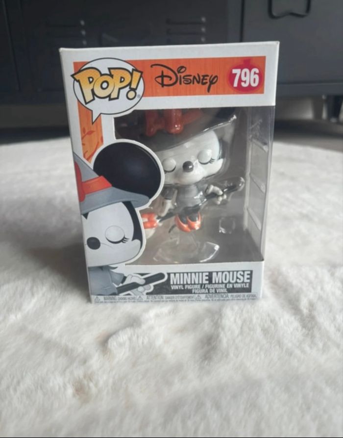 POP Disney Minnie Mouse 796 neuve funko - photo numéro 4