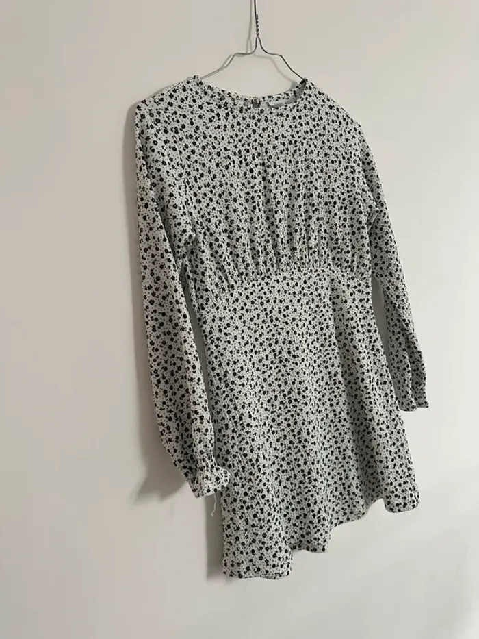 Robe Zara 11/12 ans - photo numéro 2