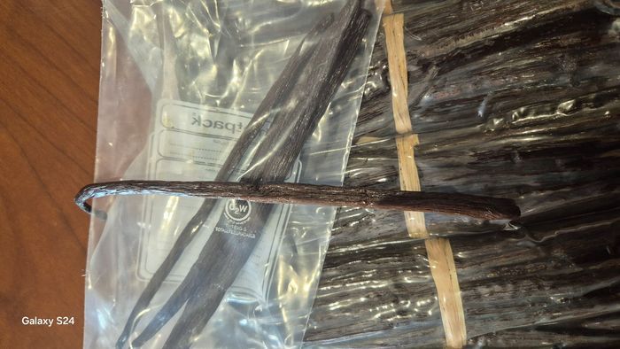 Gousses de vanille de Madagascar sambava 1.5 euro la gousse. - photo numéro 5