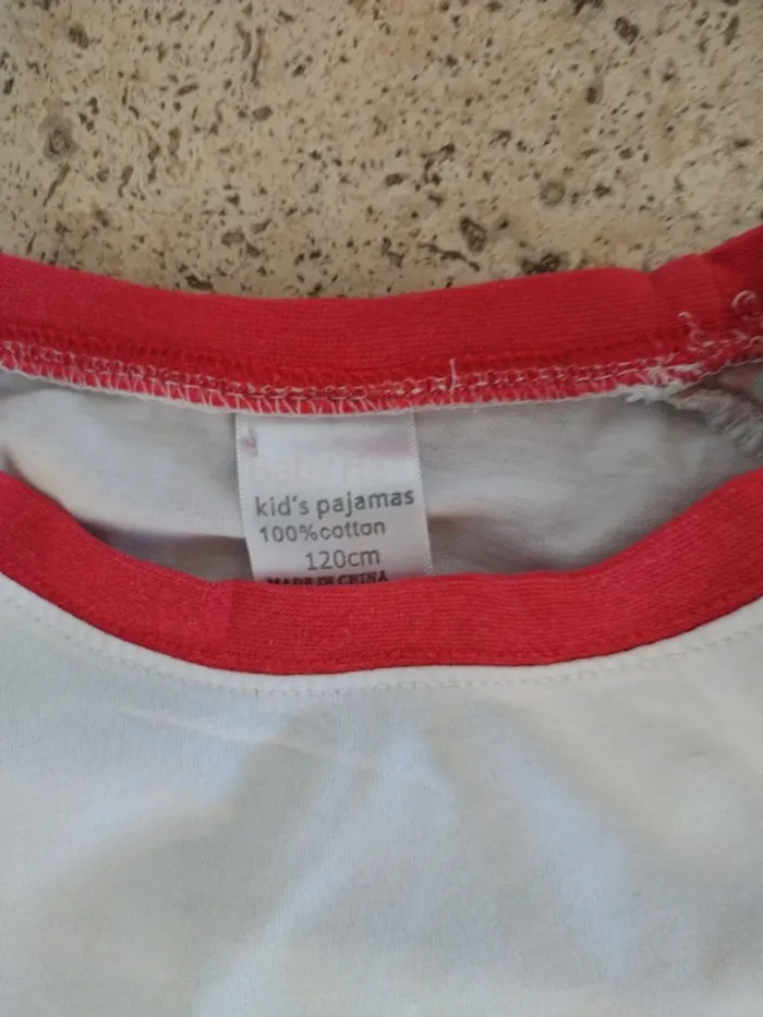 Pyjama 2 pièces en 7 ans (120 cm) - photo numéro 2