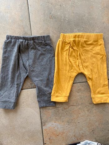 Lot pantalons 9 mois