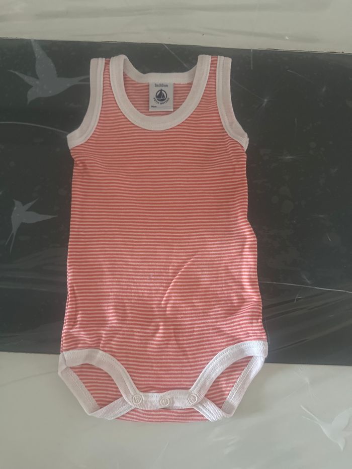 Lots de bodys  bébé garçon