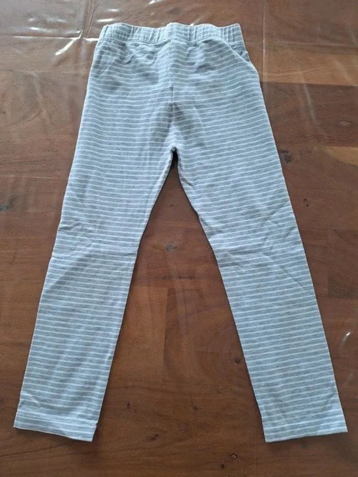 Pyjama long 2 pièces Reine des neiges 6 ans - photo numéro 7