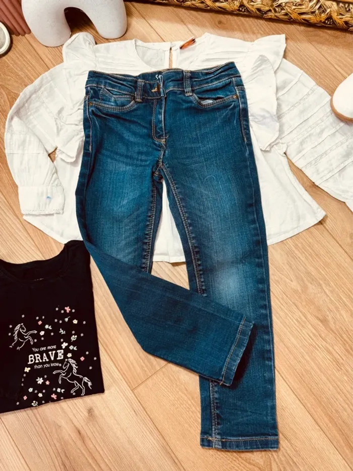 Taille 4 ans tenue 3 pièces fille TAO Kiabi blanc bleu * fils doré * 🌷 - photo numéro 9