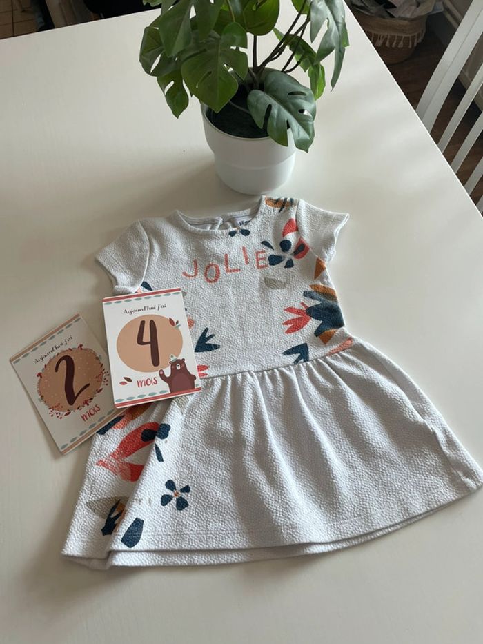 Robe 24 mois