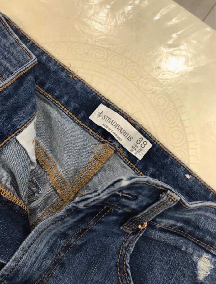 Jean  38  stradivarius - photo numéro 3