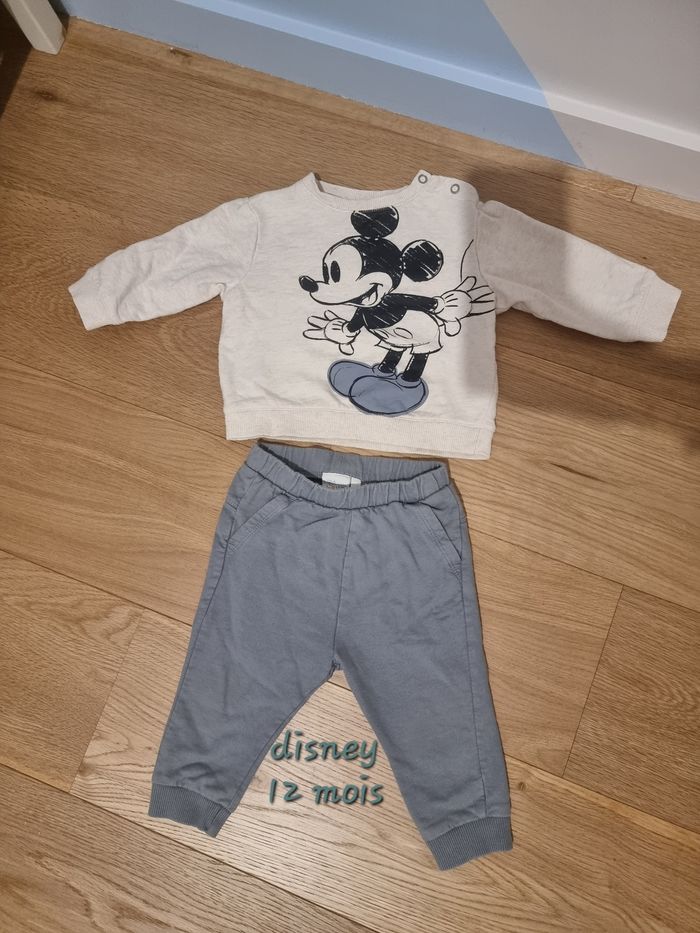 Pantalon et pull Mickey