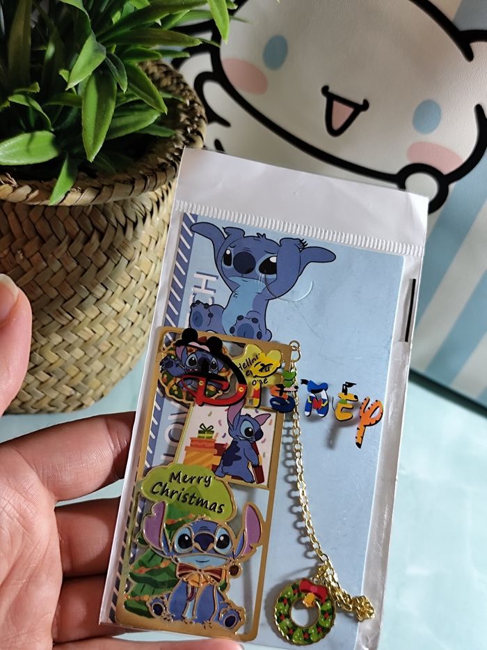 marque page en métal Disney Stitch Noël - photo numéro 4