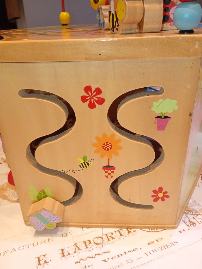 Cube d'éveil en bois - photo numéro 4