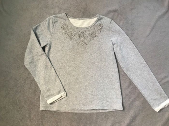 Pull gris