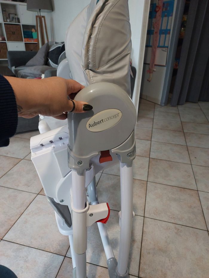 Chaise haute - photo numéro 10