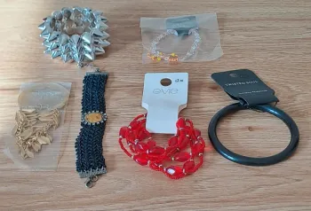 Lot bracelets 6 pieces
