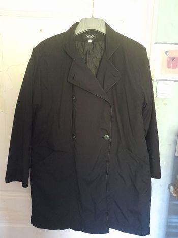 Manteau noir, marque Lafayette, taille 38