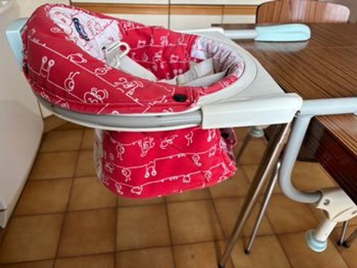Siège de table pivotant Chicco 360 degrés