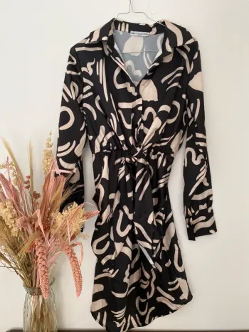 Robe satin motifs géométriques new collection