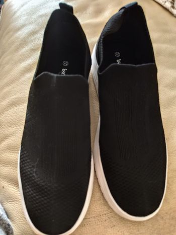 Tennis ISOTONER taille 40 