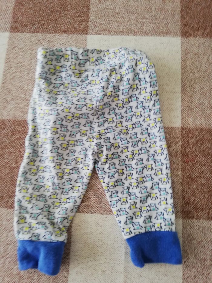 Pantalon imprimé 1 mois neuf - photo numéro 3
