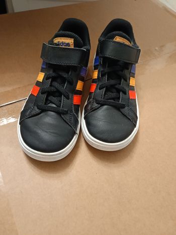 Basket adidas noire t30 tbe